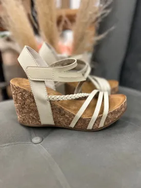 Blowfish Heidi Wedges (Whitesand)