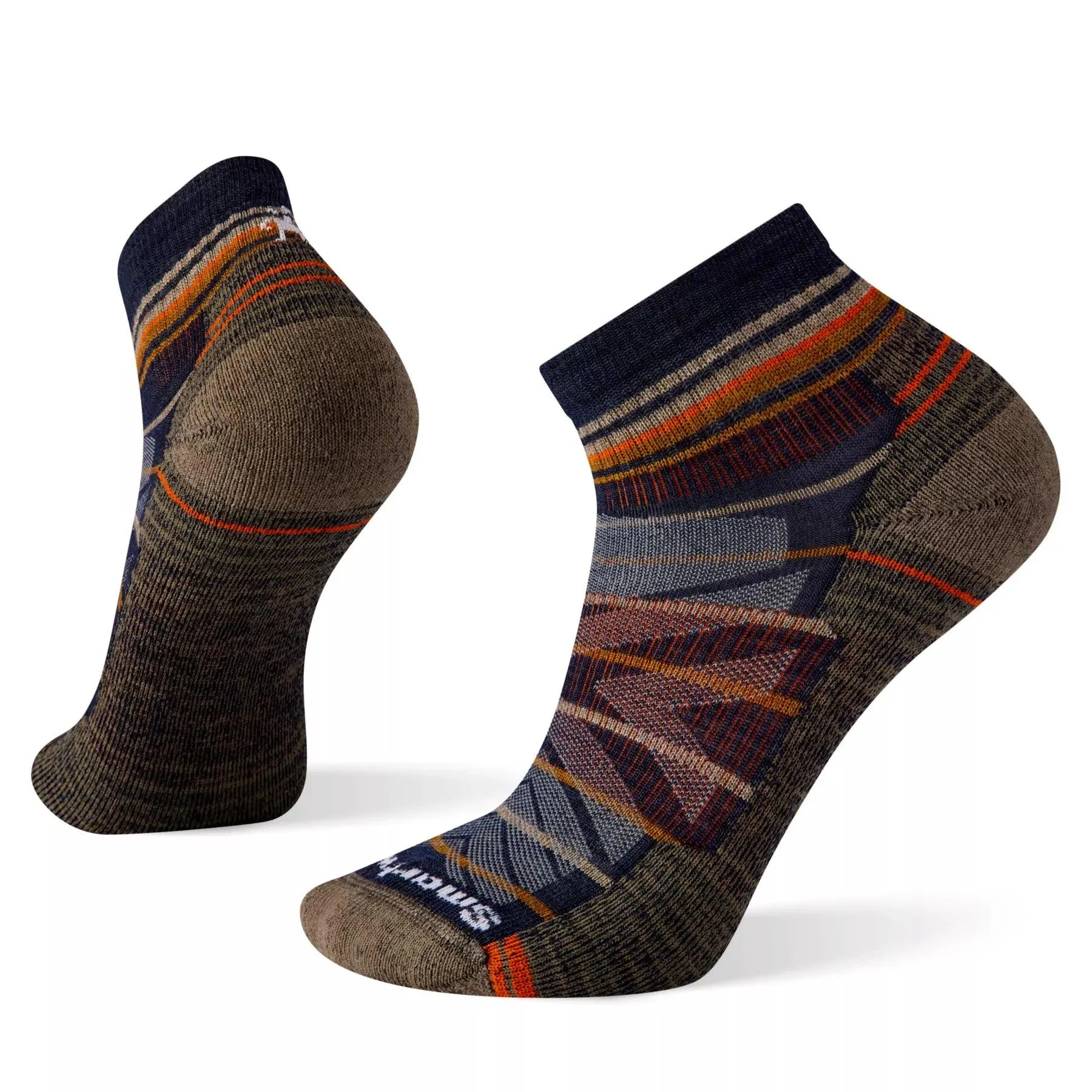 Hike Pattern Ankle Socks