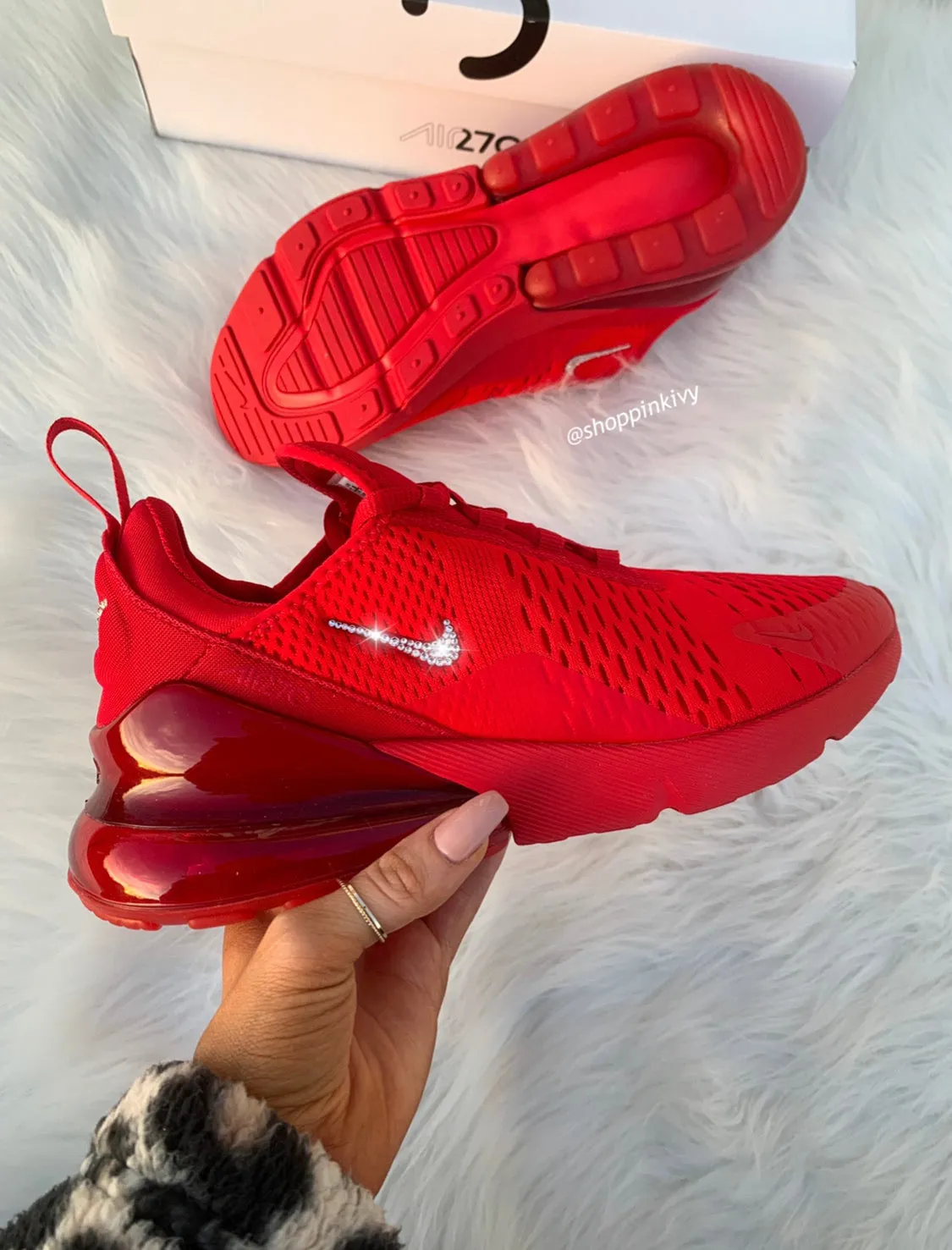 Red Air Max 270