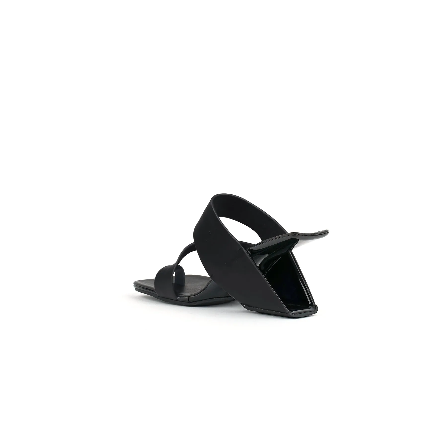 Single Toe Loop Strap Sandals